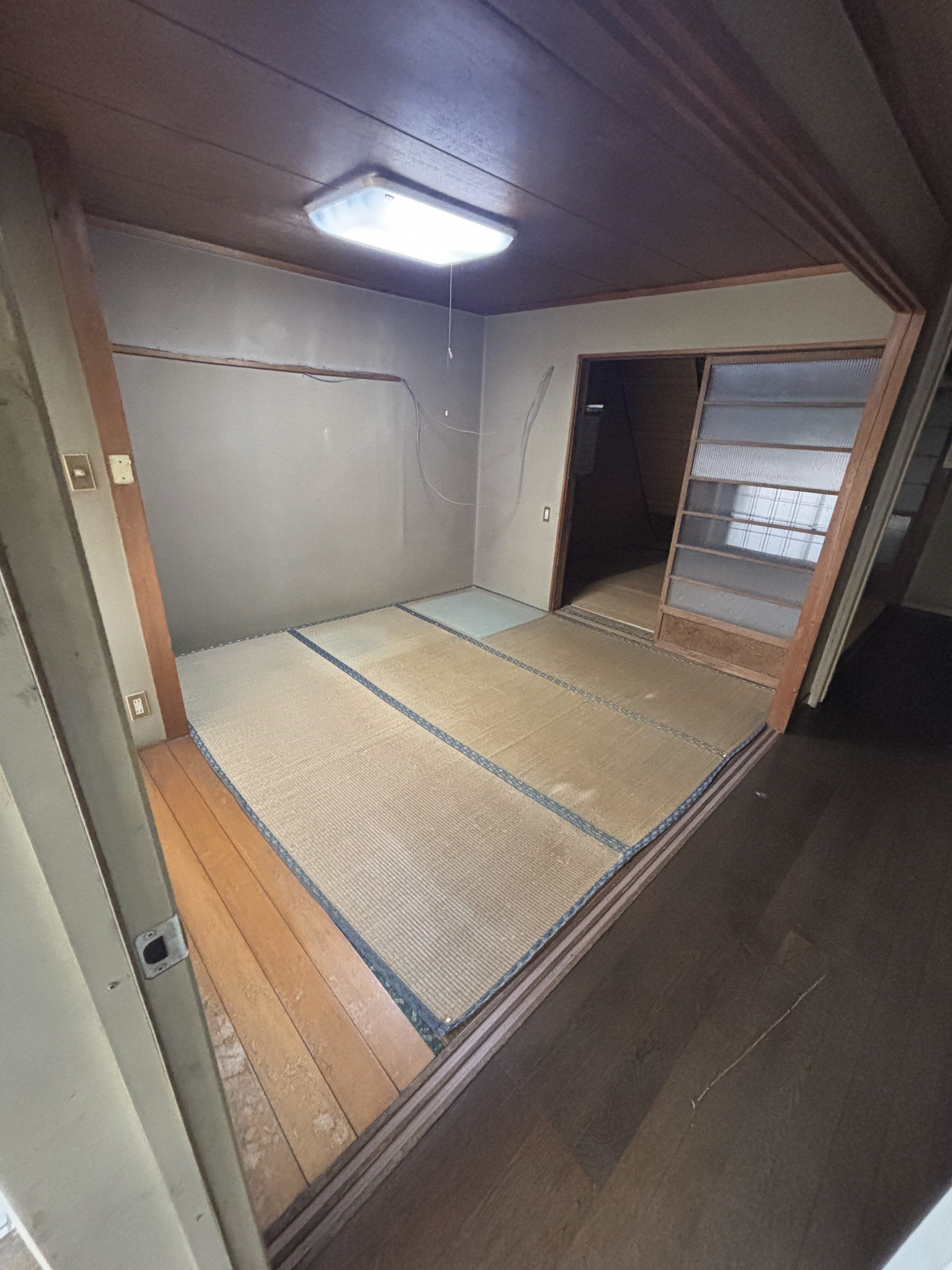 1960s wood house, 3-min walk to station, Shizuoka