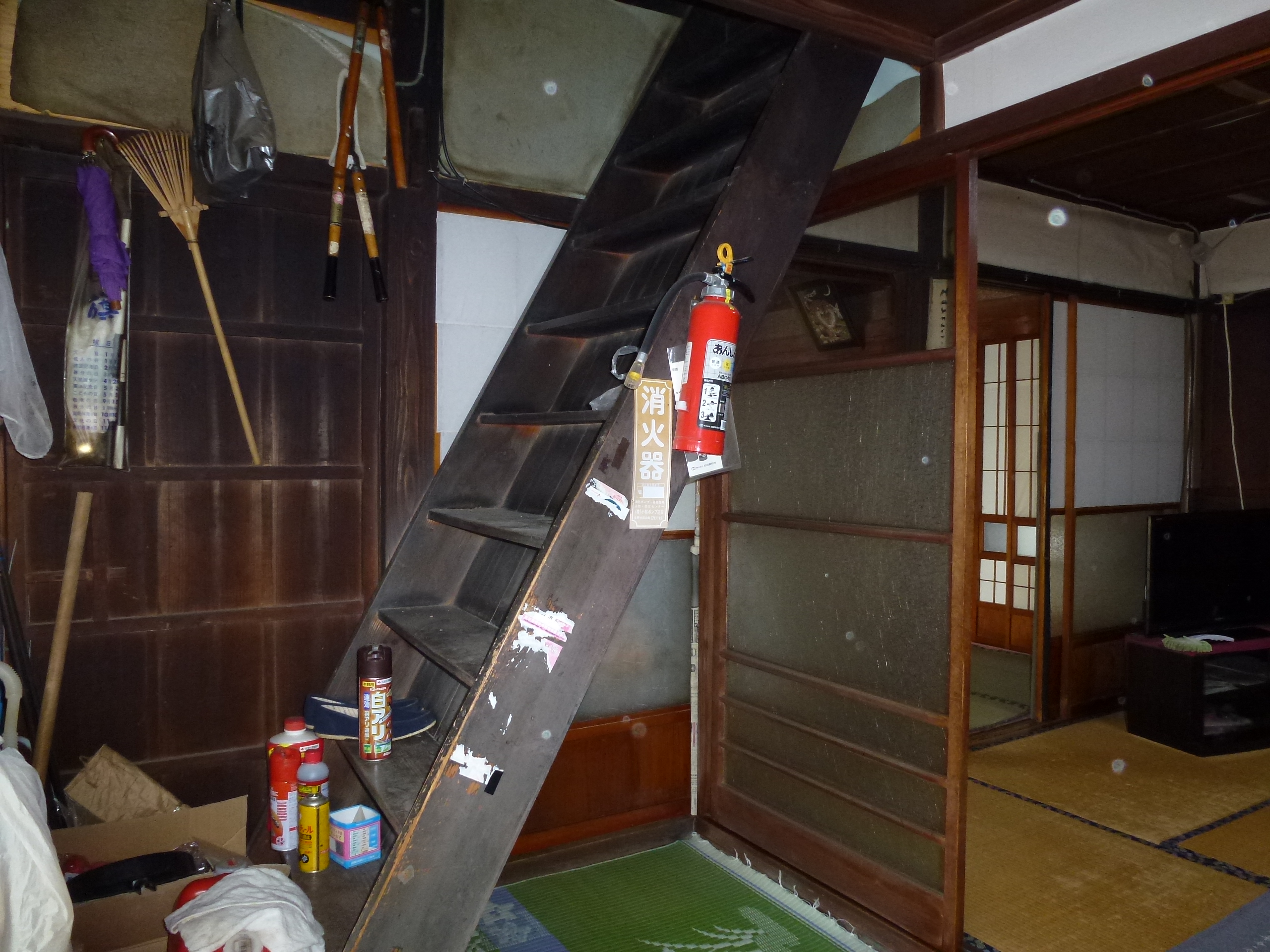 Wood house with outbuildings in Nagano