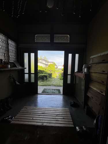 1950s wood house on a large plot in Iwate