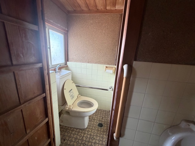 Wood house in Ehime