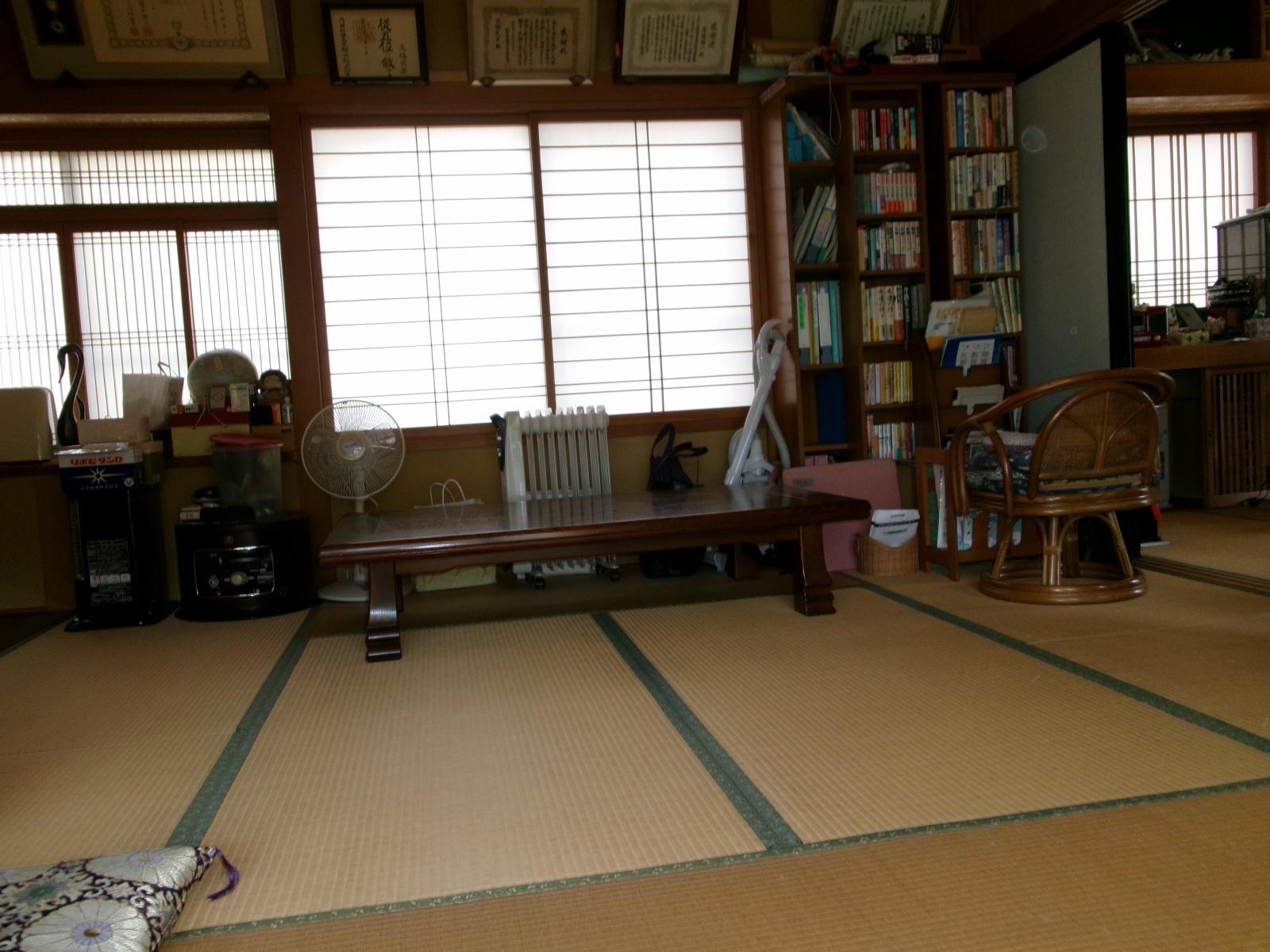 1980s wood house, 4-min walk to station, Yamagata