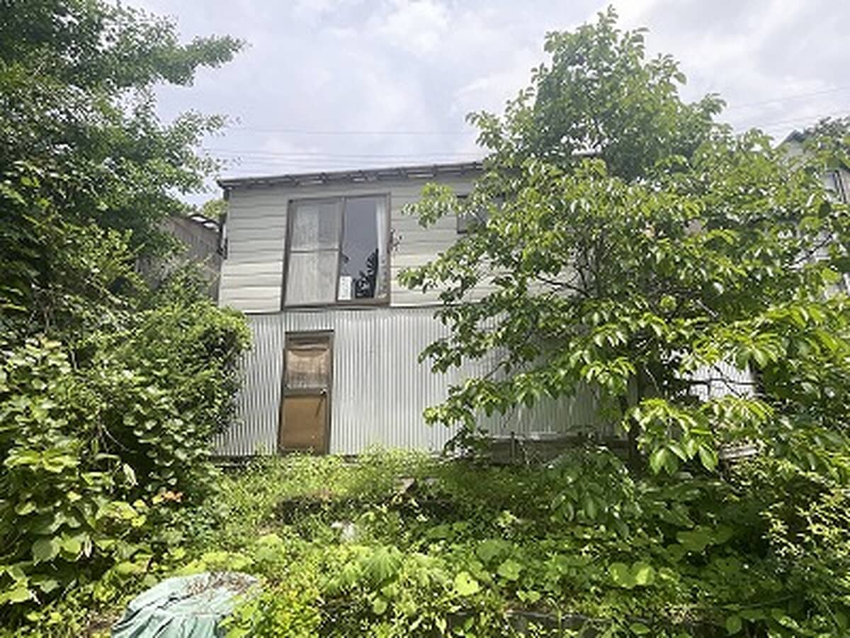2000s wood house in Hiroshima