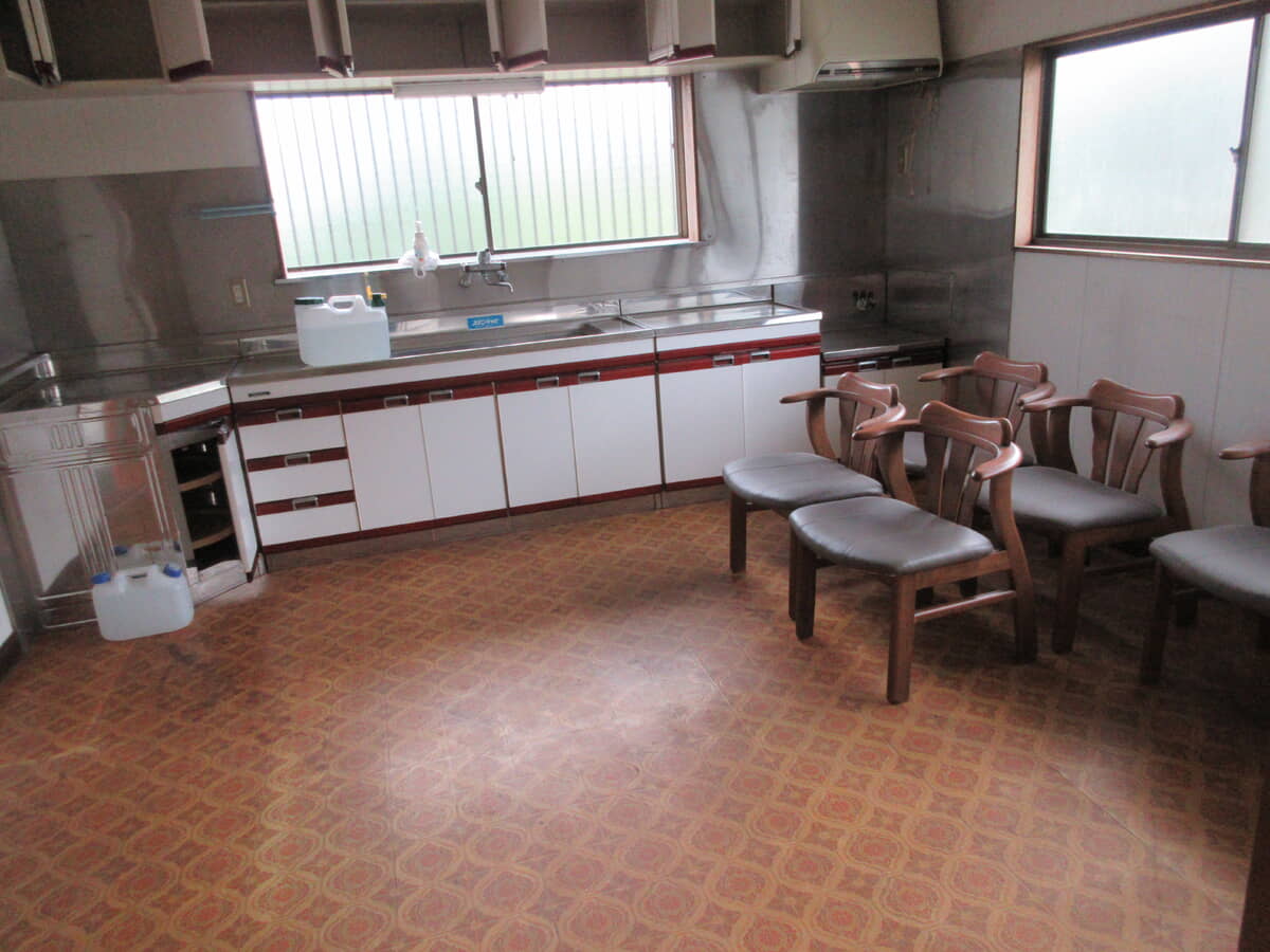 1980s wood house in Hiroshima
