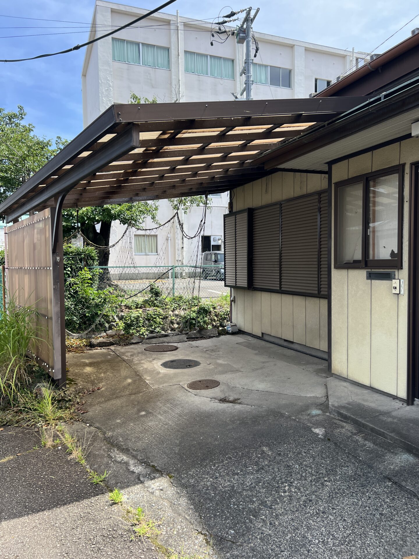 1960s wood house, 11-min walk to station, Shizuoka