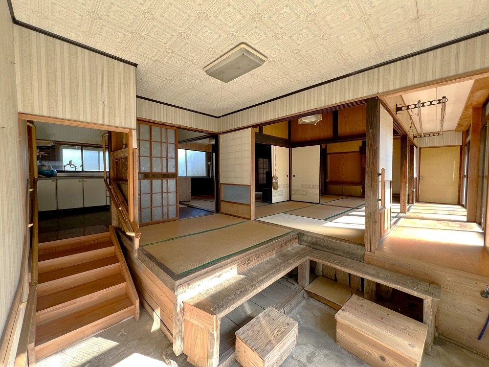 Wood house, 16-min walk to station, Togata, Ibusuki
