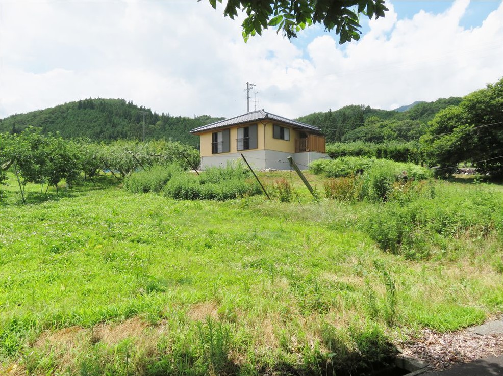2000s wood house in Matsukawa
