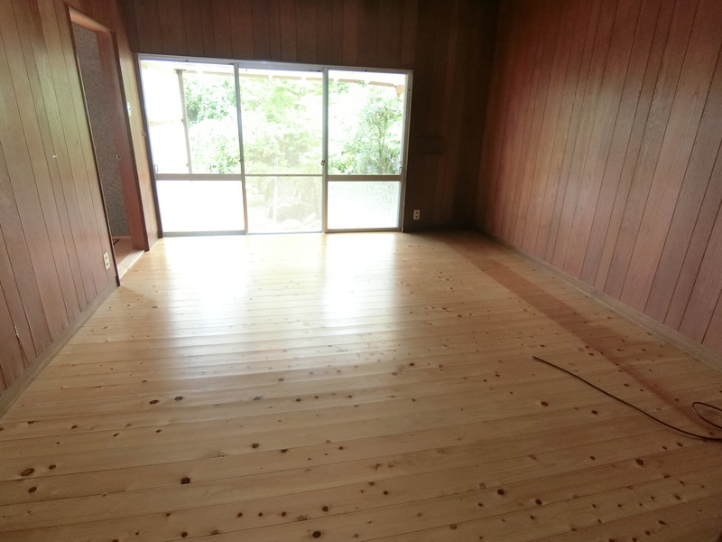 1970s wood house in Kochi