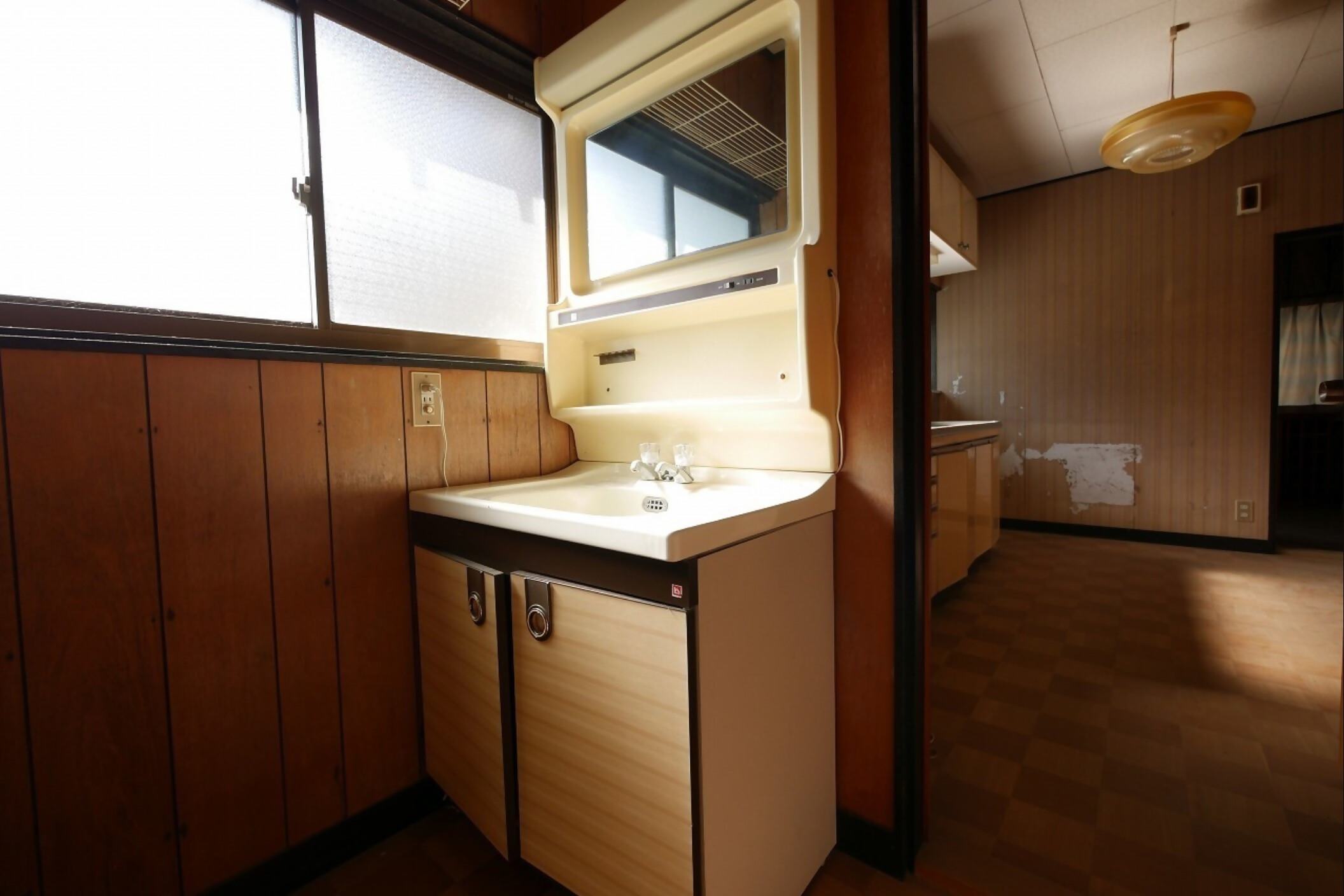 1980s wood house in Kanazawa