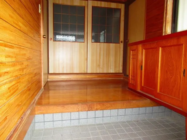 1940s wood house with outbuildings in Miyazaki