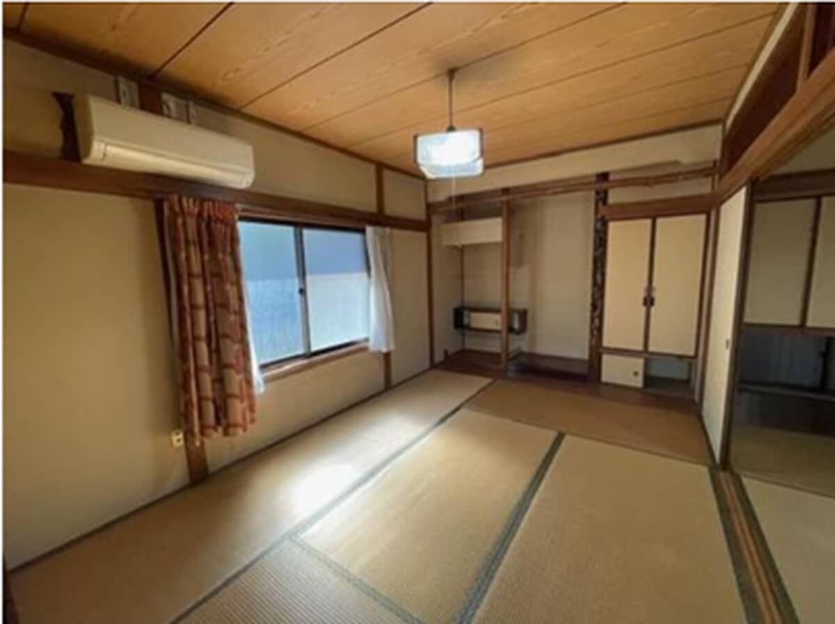 1960s wood house, 12-min walk to station, Hiroshima