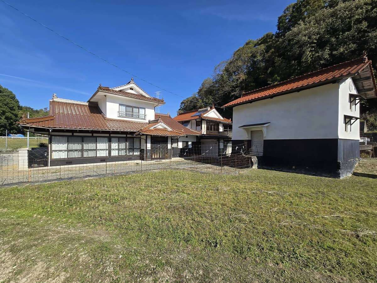 1980s wood house in Hiroshima