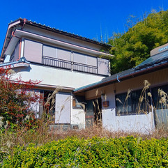 1970s wood house in Mie Mihama