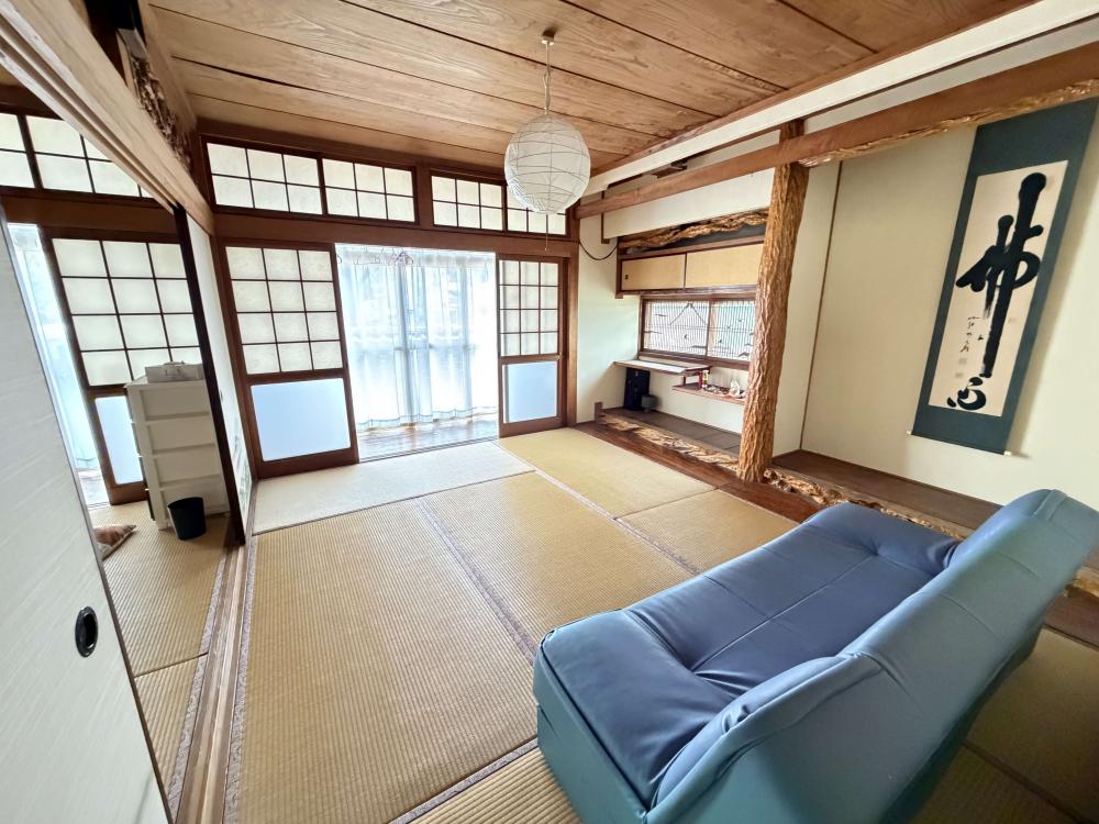 1970s wood house in Kanoya, Kagoshima