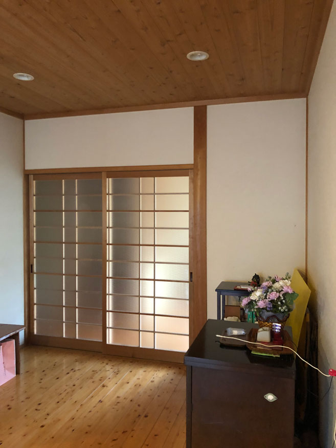 2000s wood house on a large plot in Miyama, Nantan