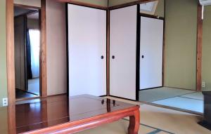 1960s wood house, 16-min walk to station, Shimane