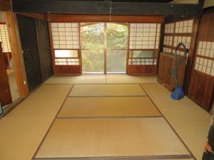 Gero City Akiya Bank [Kanayama 030] 6.5 yen million sale / Large traditional Japanese house / Could also be used as an atelier or cafe!?