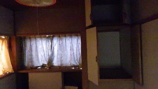 1970s wood house, 19-min walk to station, Nagasaki