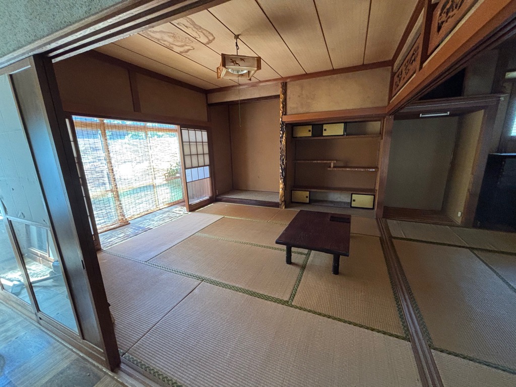 1970s wood house in Akita