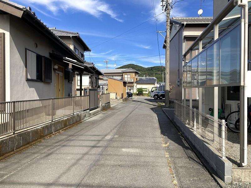 1990s wood house, 14-min walk to station, Shizuoka