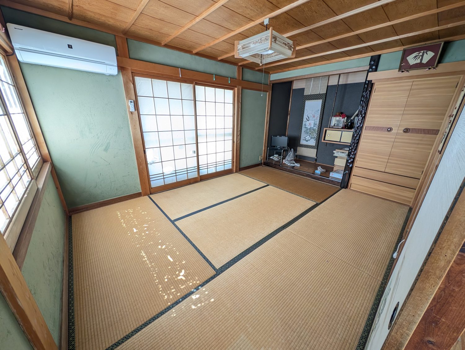 Wood house, 13-min walk to station, Hyogo