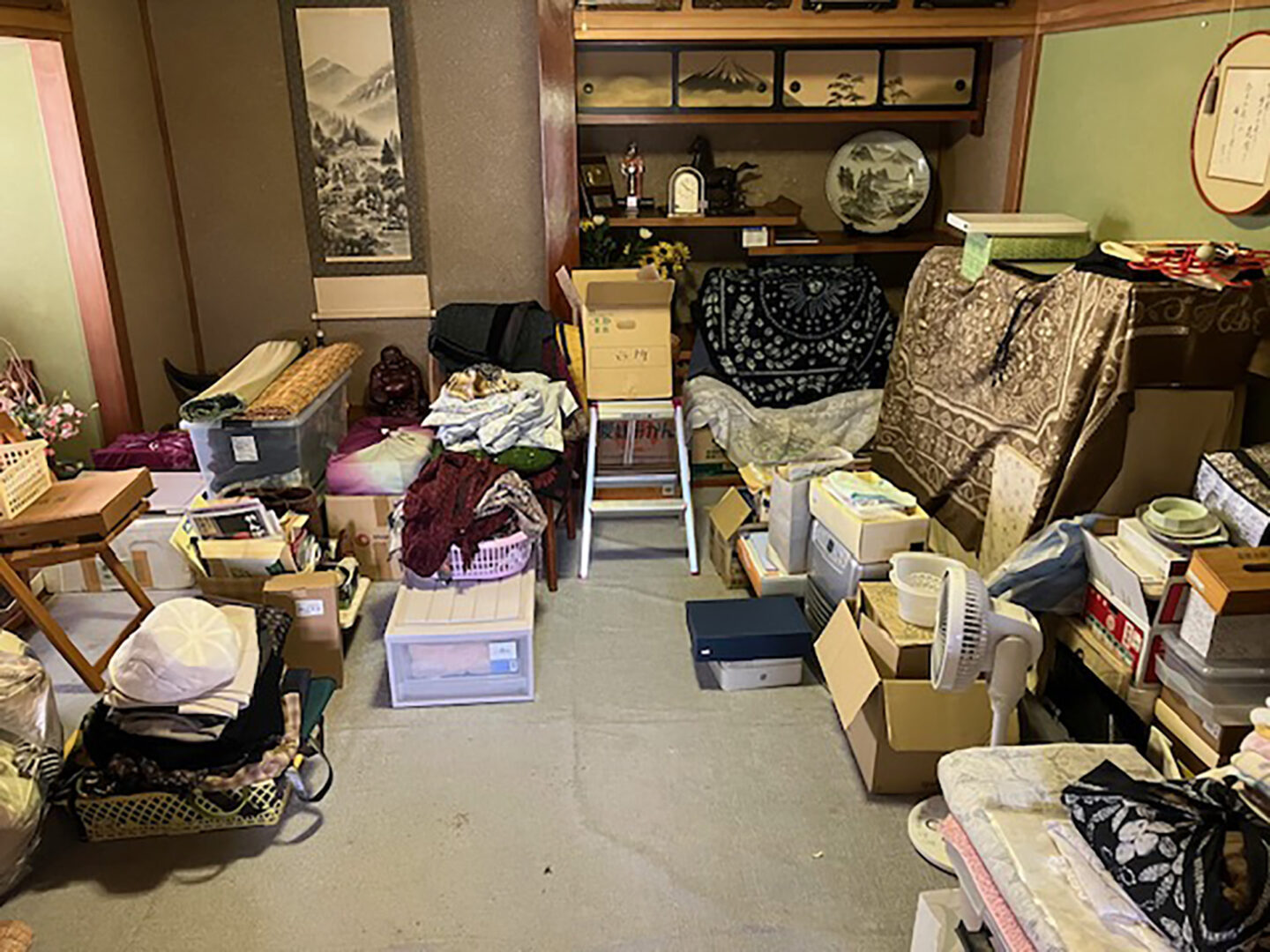 1980s wood house on a large plot in Yamagata
