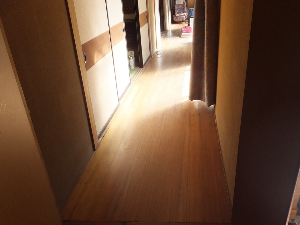 Wood house, 8-min walk to station, Iwate