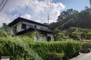 1970s steel-frame house on a large plot in Yamaguchi