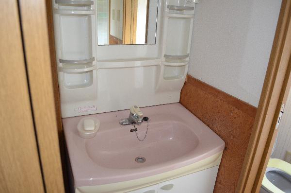 2000s wood house in Hyogo