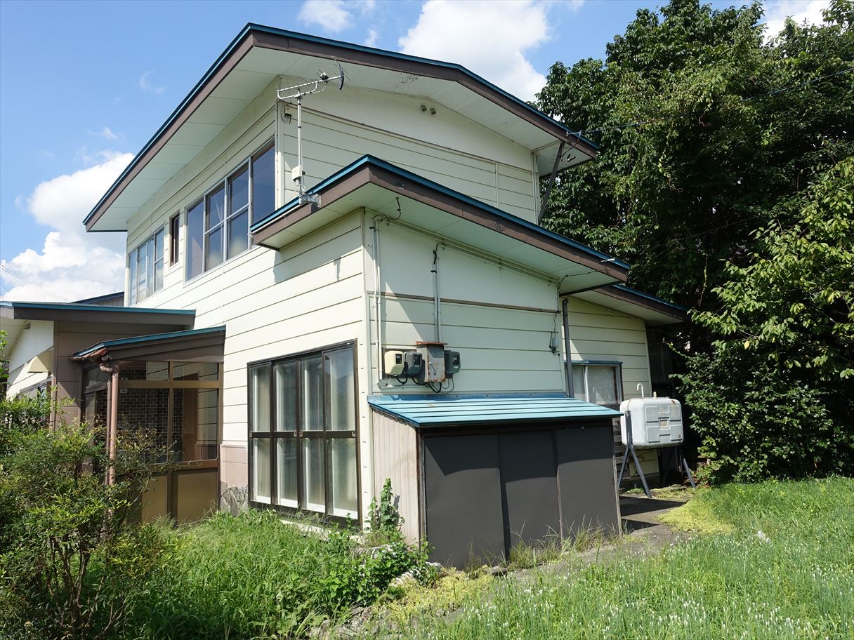 1960s wood house in Akita