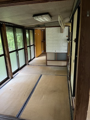 House near the coast in Masumaru, Osaki