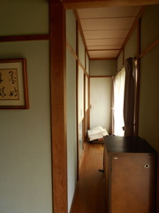 1990s wood house in Kochi