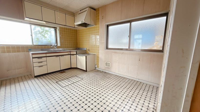 1980s wood house in Aomori