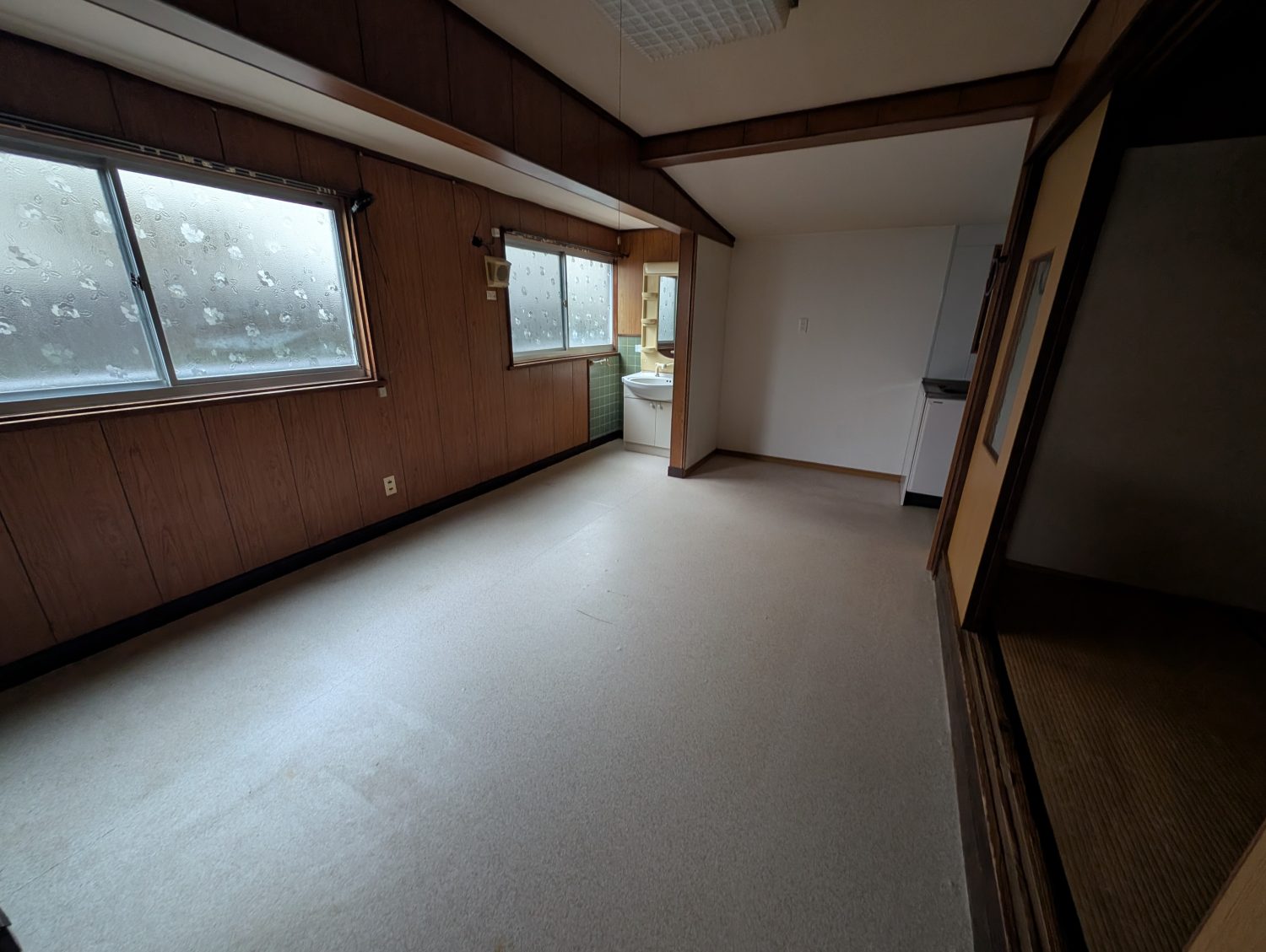 Wood house, 6-min walk to station, Hyogo