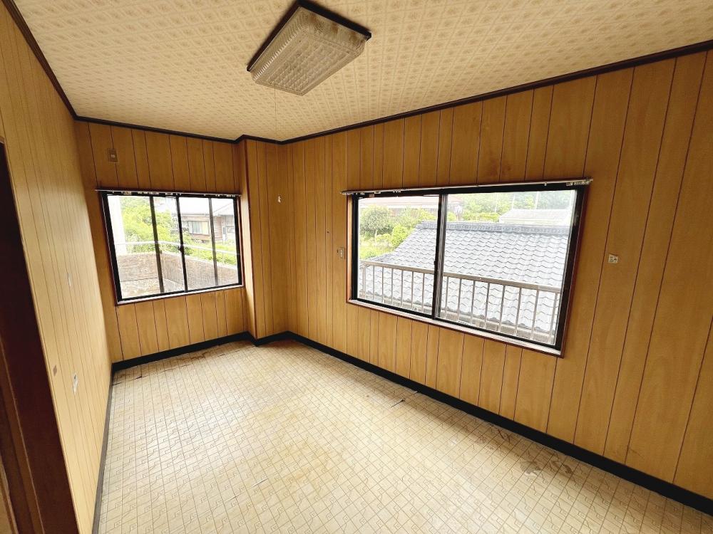 1980s concrete house in Kanoya