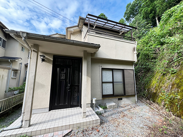 1990s wood house in Nara