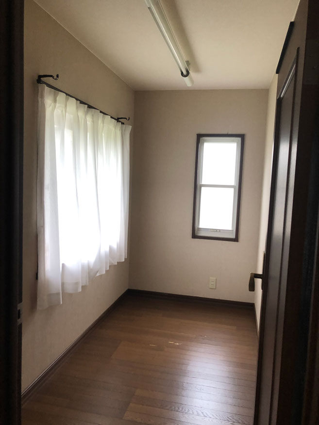 1990s steel-frame house in Hiyoshi, Nantan