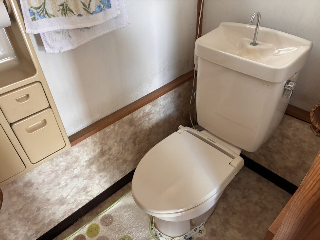 1970s wood house, 18-min walk to station, Ibaraki