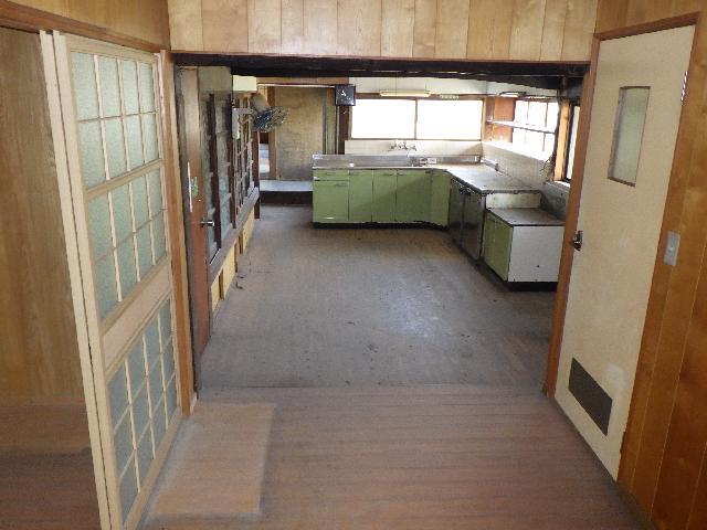 1940s wood house, 10-min walk to station, Nagasaki