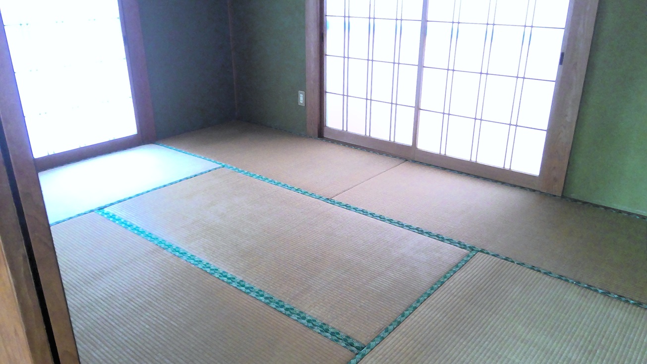 1980s wood house in Koyama, Kimotsuki, farmland, approval needed