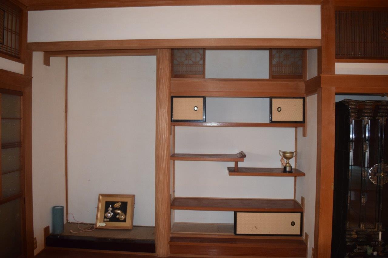 1980s wood house in Kochi