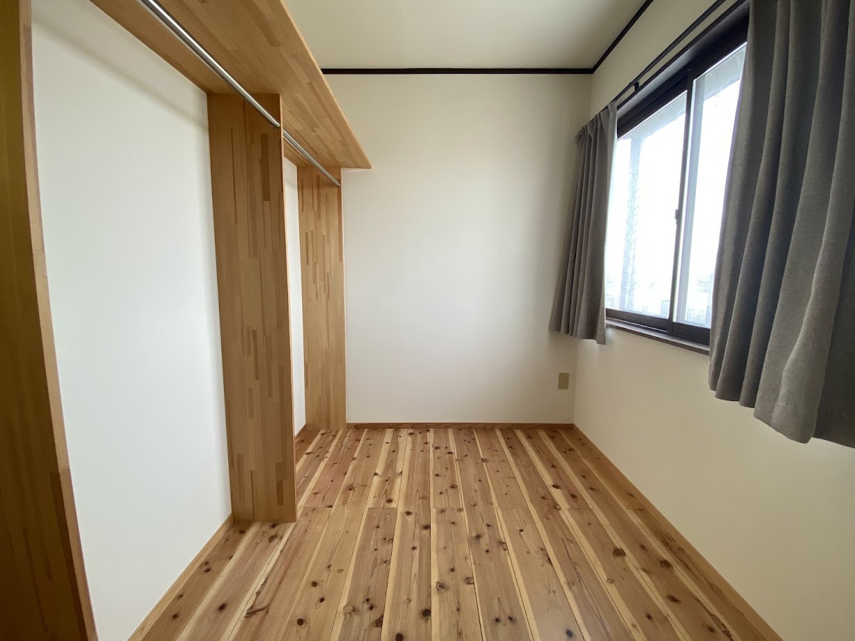 1990s wood house in Toyama