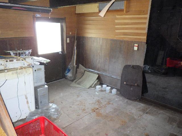 1970s wood house, 12-min walk to station, Nagasaki