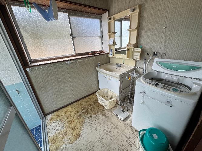 1980s house in Tokamachi, Niigata
