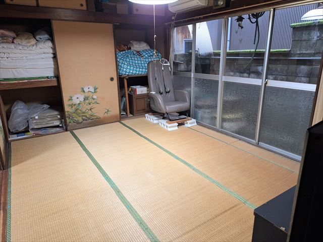 1960s wood house, 3-min walk to station, Yamaguchi