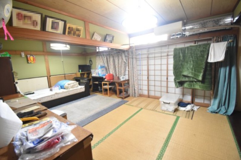 1990s wood house in Hamada, Kanoya, farmland, approval needed