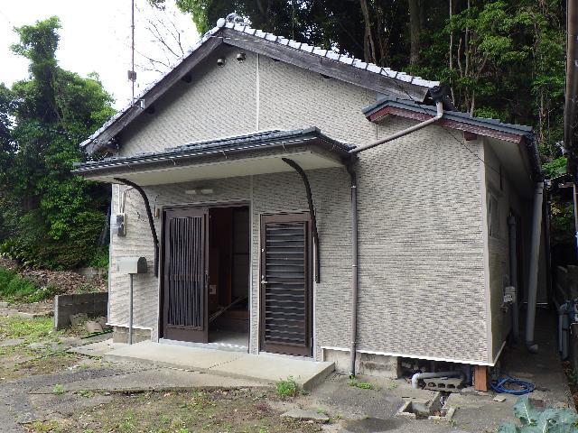 1960s wood house, 8-min walk to station, Nagasaki
