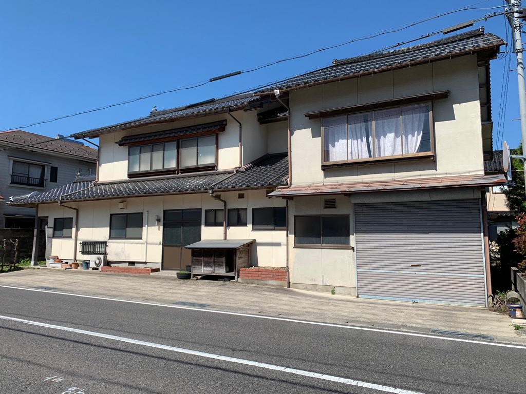 1960s wood house in Tottori