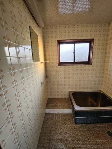 1950s wood house in Minamiawaji