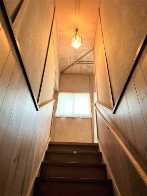 1970s wood house, 20-min walk to station, Shimane