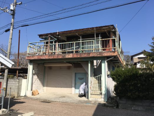1970s steel-frame house in Tokushima